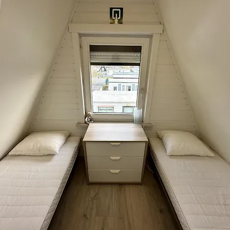 Alpesi faház Duinhuisje H55 *