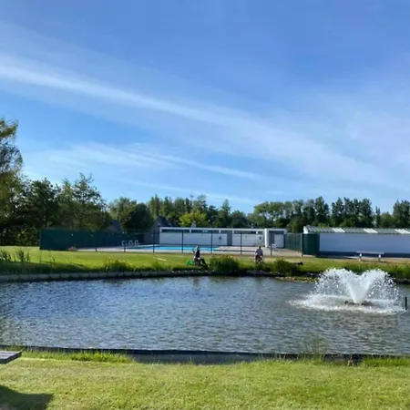 Duinhuisje H55 *