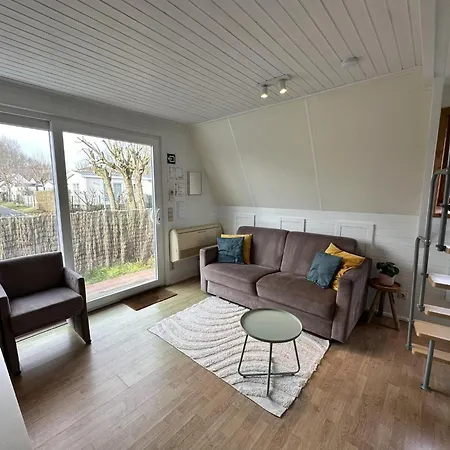 シャレー Duinhuisje H55